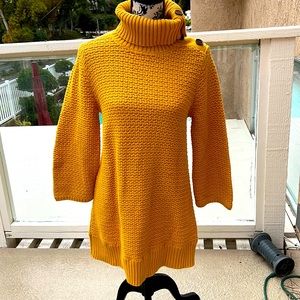 Cable knit long sweater